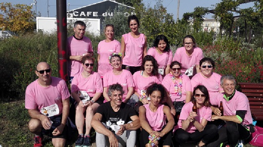 L'équipe s'est retrouvée autour d'un déjeuner convivial pour récompenser leurs efforts L'équipe Villa Pia ayant participé au challenge du Ruban Rose
