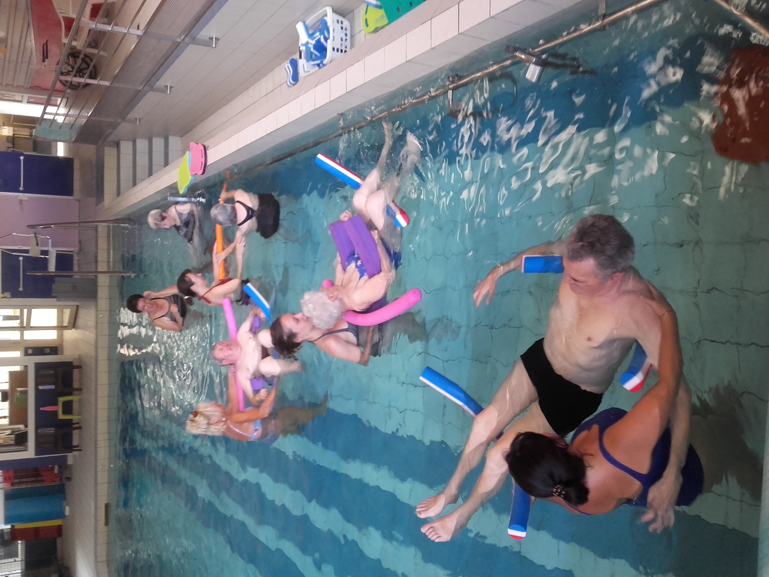 « Le Grand bain » pour 6 résidents de l’EHPAD COS Saint Philibert « Le Grand bain » pour 6 résidents de l’EHPAD COS Saint Philibert