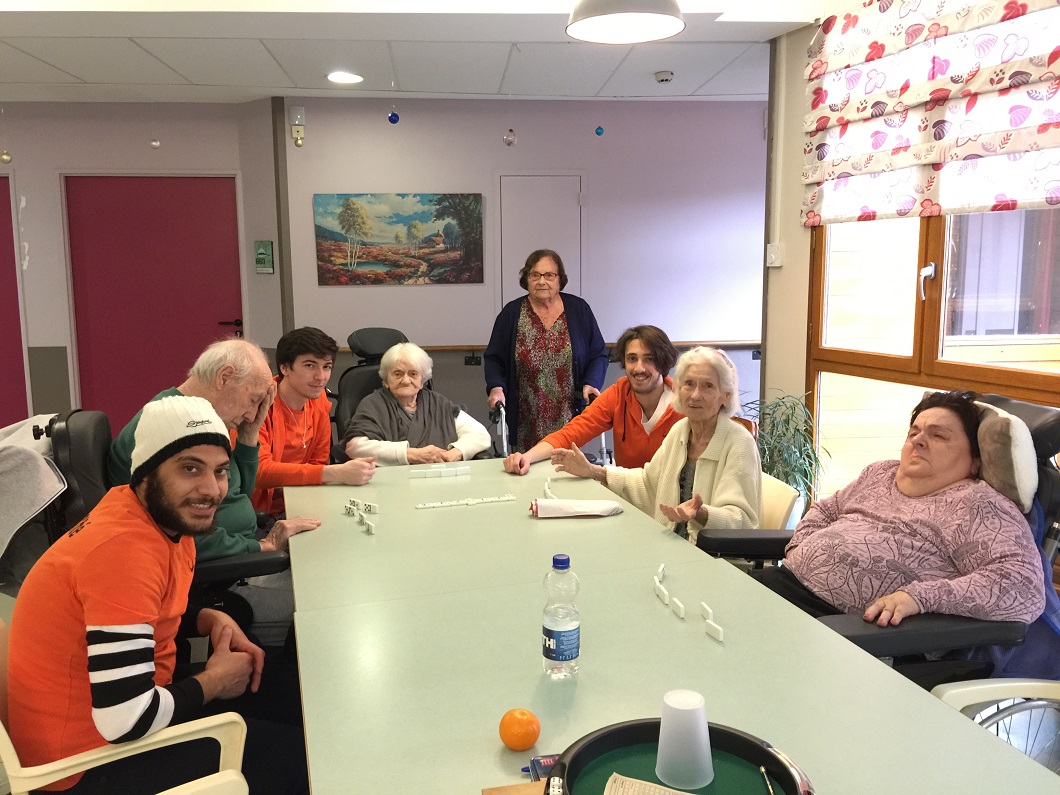 Ateliers intergénérationnels avec les volontaires du service civique