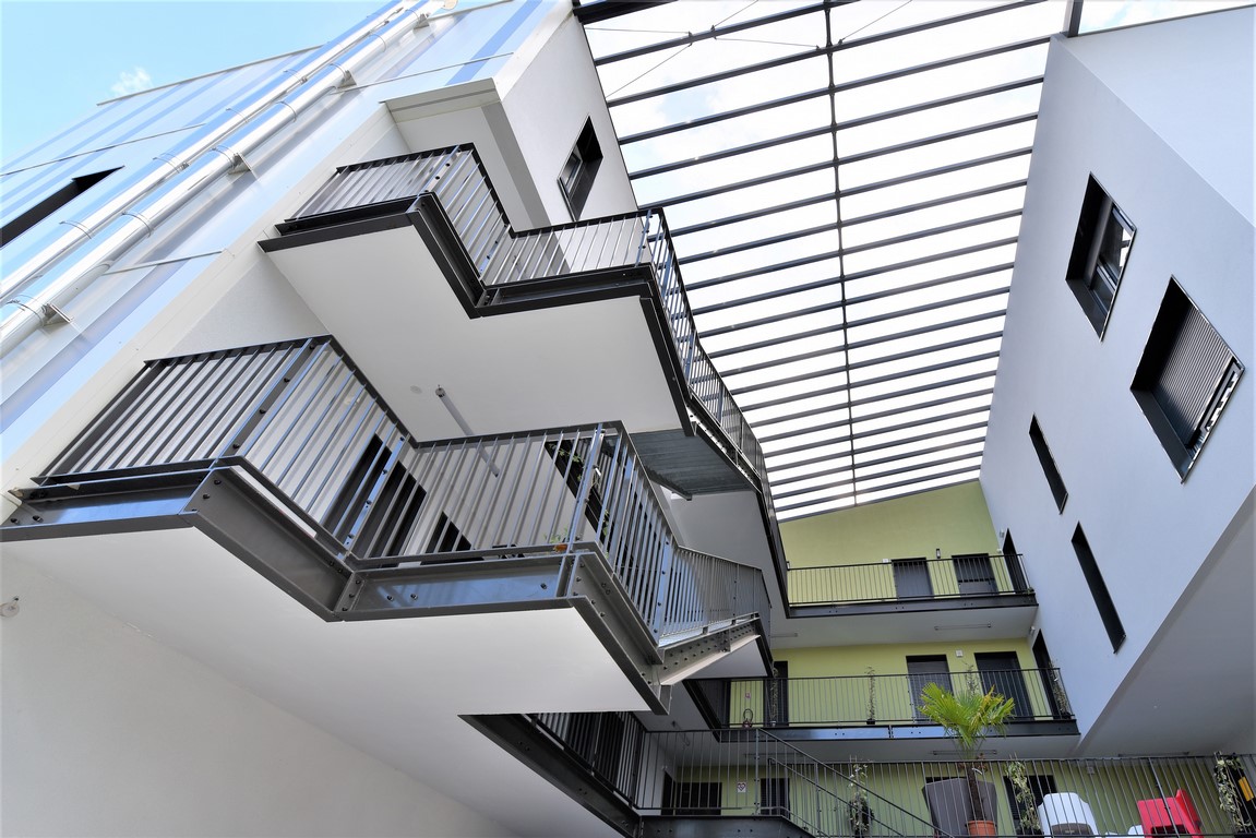 Le COS Les Sureaux à Montreuil Le COS Les Sureaux à Montreuil