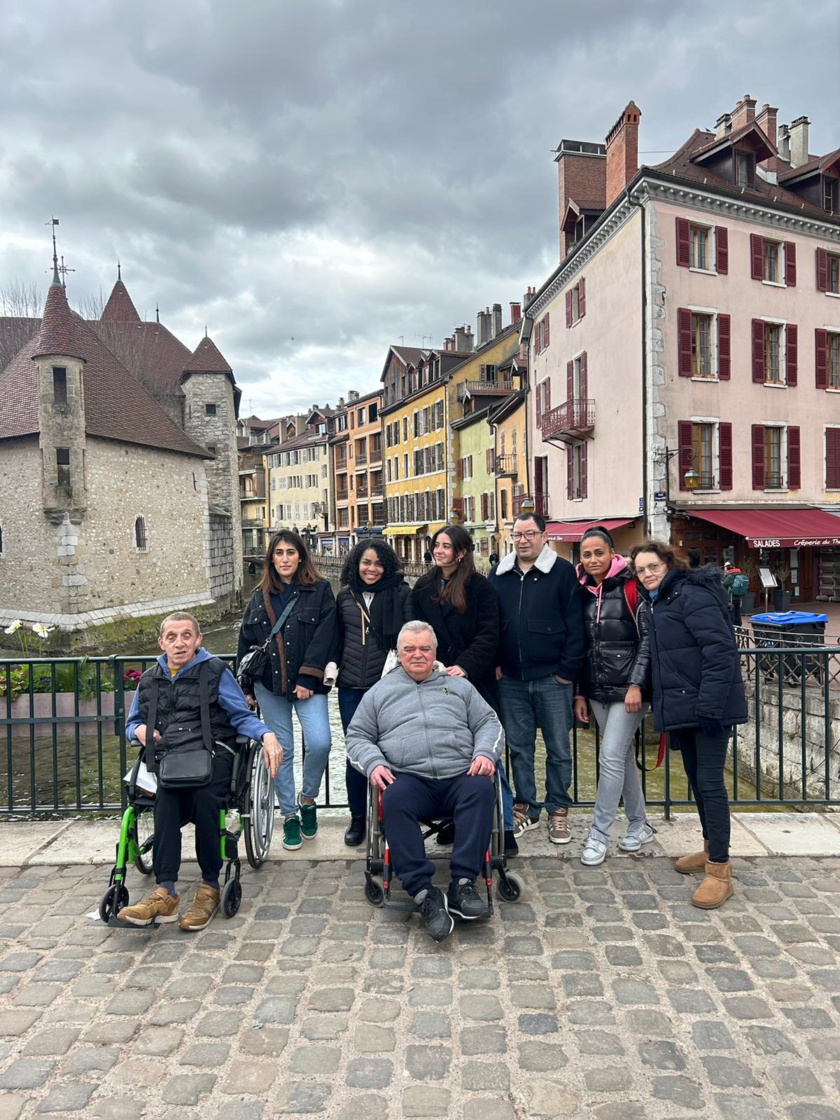 les résidents de l'EAM ont visité la belle ville d'Annecy