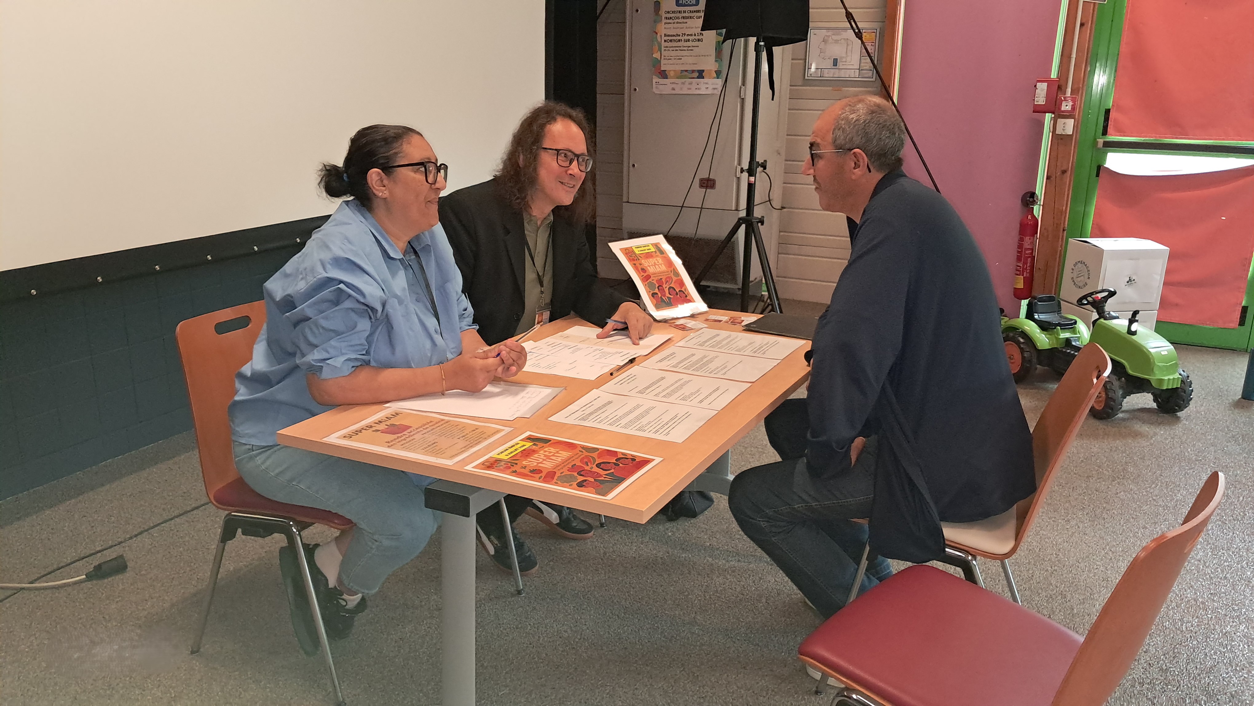 Les stagiaires CIP simulent un forum de l’emploi Les stagiaires CIP simulent un forum de l’emploi