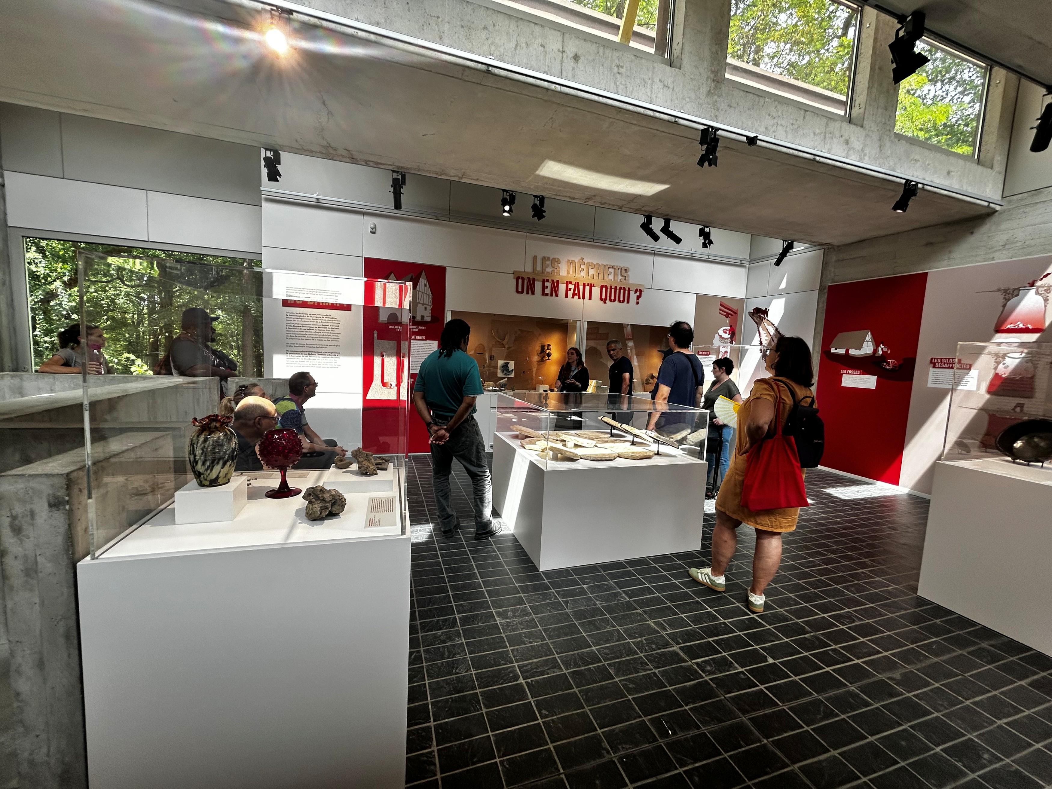 Les stagiaires AESI à la découverte de la Préhistoire