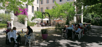 Déjeuner en terre inconnue