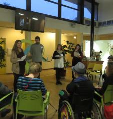 Lecture publique des premiers travaux d'écriture