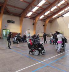 Danse Fauteuil à la MAS de la Vallée du Lunain
