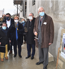 De droite à gauche, Michel CADOT, Bernard JAMET, Marie-Christine CAVECCHI, Pierre DENIZIOT et Laure KERVADEC