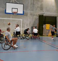 Initiation au basket fauteuil